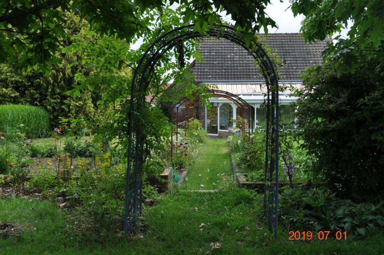 Ma Maison Bleue Saint-Brice-sous-Ranes Exteriör bild
