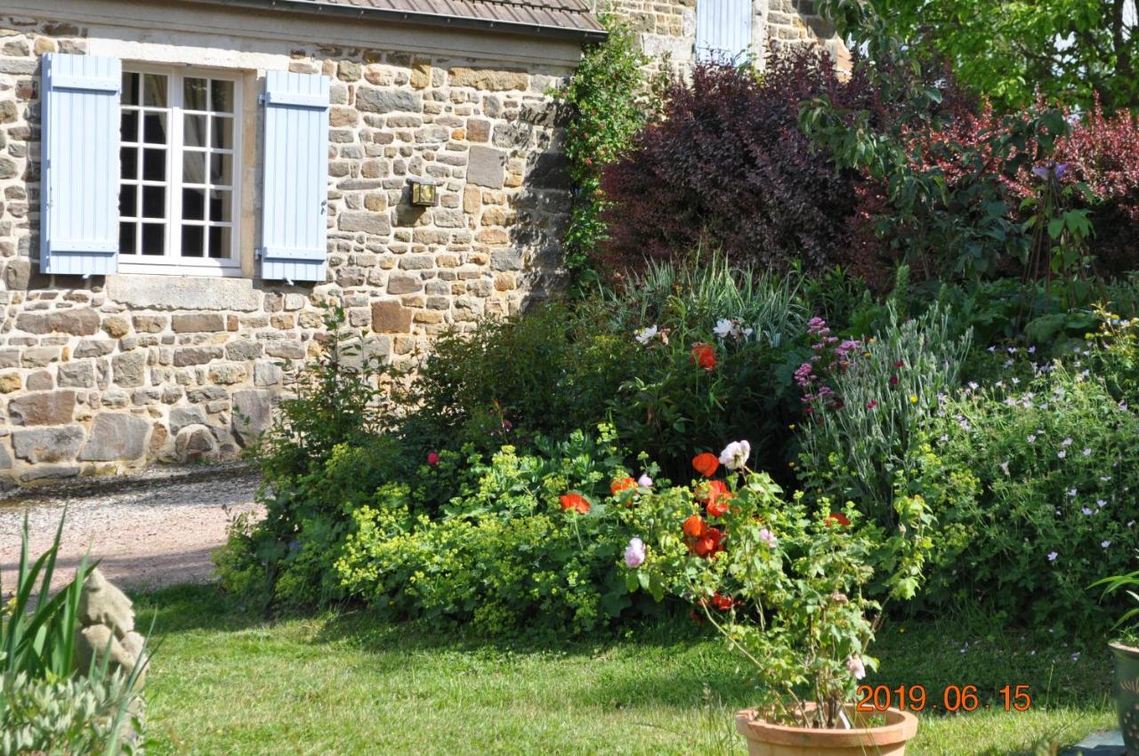 Ma Maison Bleue Saint-Brice-sous-Ranes Exteriör bild