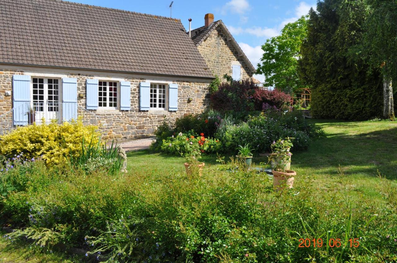 Ma Maison Bleue Saint-Brice-sous-Ranes Exteriör bild